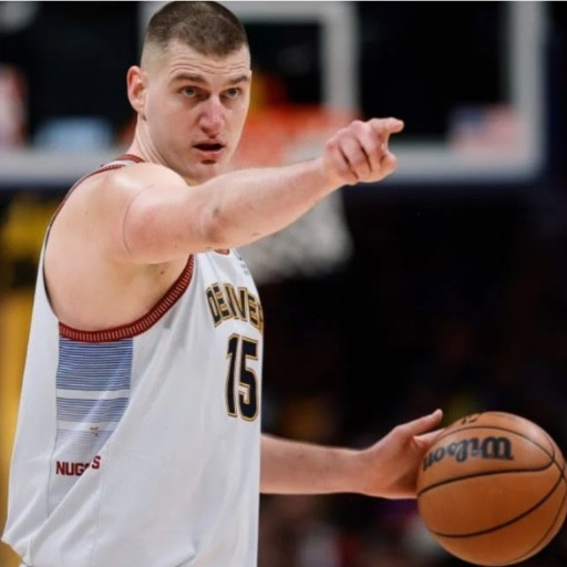 Коллекция ИИ-портретов спортсменов разных дисциплин